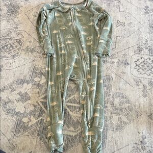 Green Kids One Piece with Sun and Rainbow Pattern